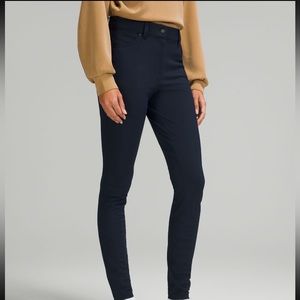 Lululemon city sleek slim fit 5 pocket high-rise sz 30